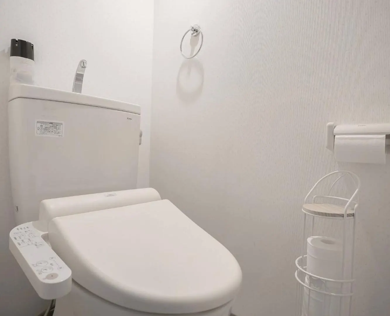 Apartamento 涩谷中心街 车站步行4分钟 最多住7人 免费随身便携wifi 宽敞阳台 Tokio