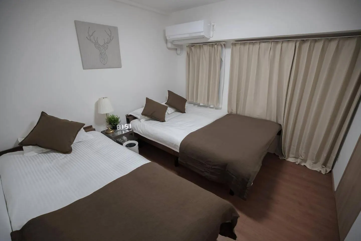 Apartamento 涩谷中心街 车站步行4分钟 最多住7人 免费随身便携wifi 宽敞阳台 Tokio 0*,  Japón