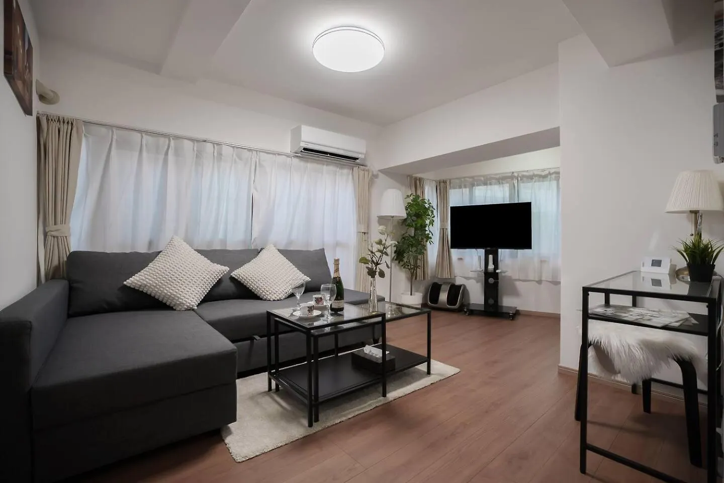 Apartamento 涩谷中心街 车站步行4分钟 最多住7人 免费随身便携wifi 宽敞阳台 Tokio 0*,  Japón