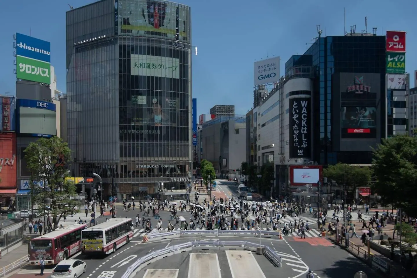 涩谷中心街 车站步行4分钟 最多住7人 免费随身便携wifi 宽敞阳台 Apartment Tokyo Japan